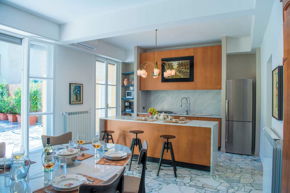 Apartment | Private kitchenette | Full-size fridge, microwave, oven, stovetop