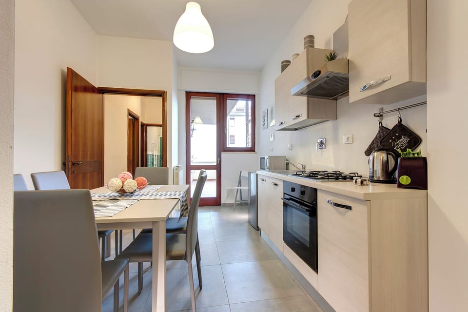 Apartment | Dining room