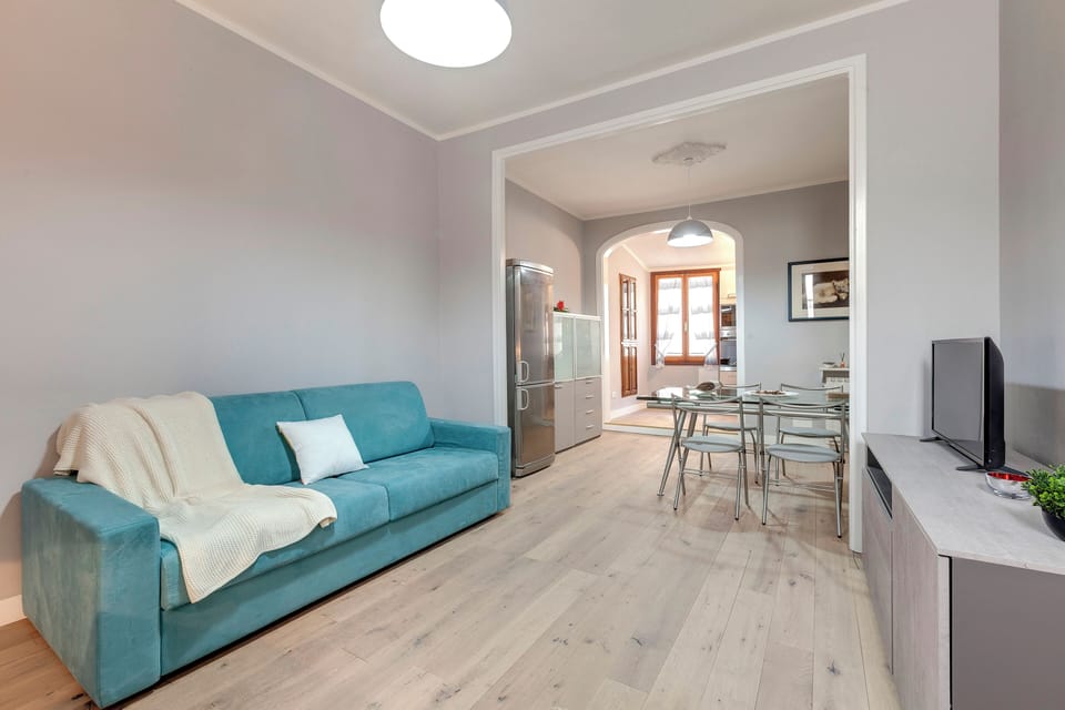Apartment | Living area | 24-inch flat-screen TV with digital channels