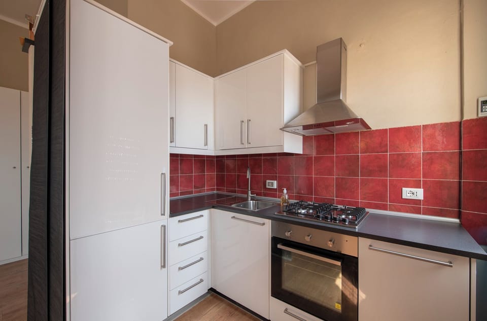 Apartment | Private kitchenette | Full-size fridge, microwave, oven, stovetop