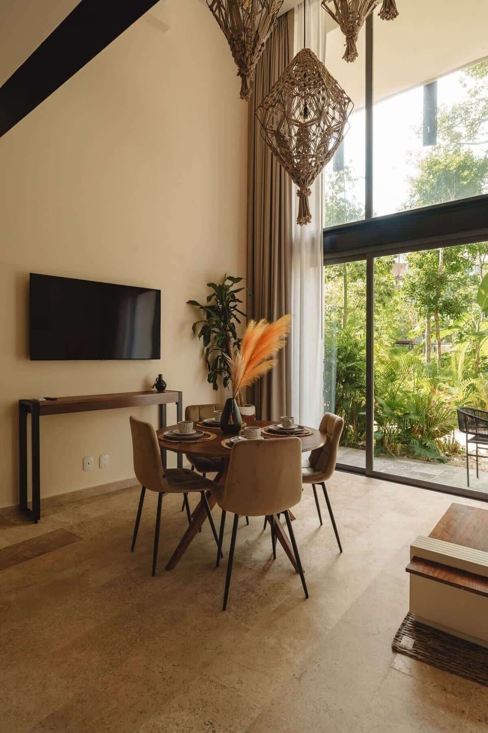 Dining Table and Smart TV
