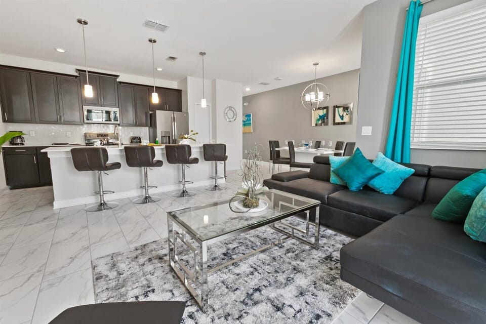 Living Room (Angle)