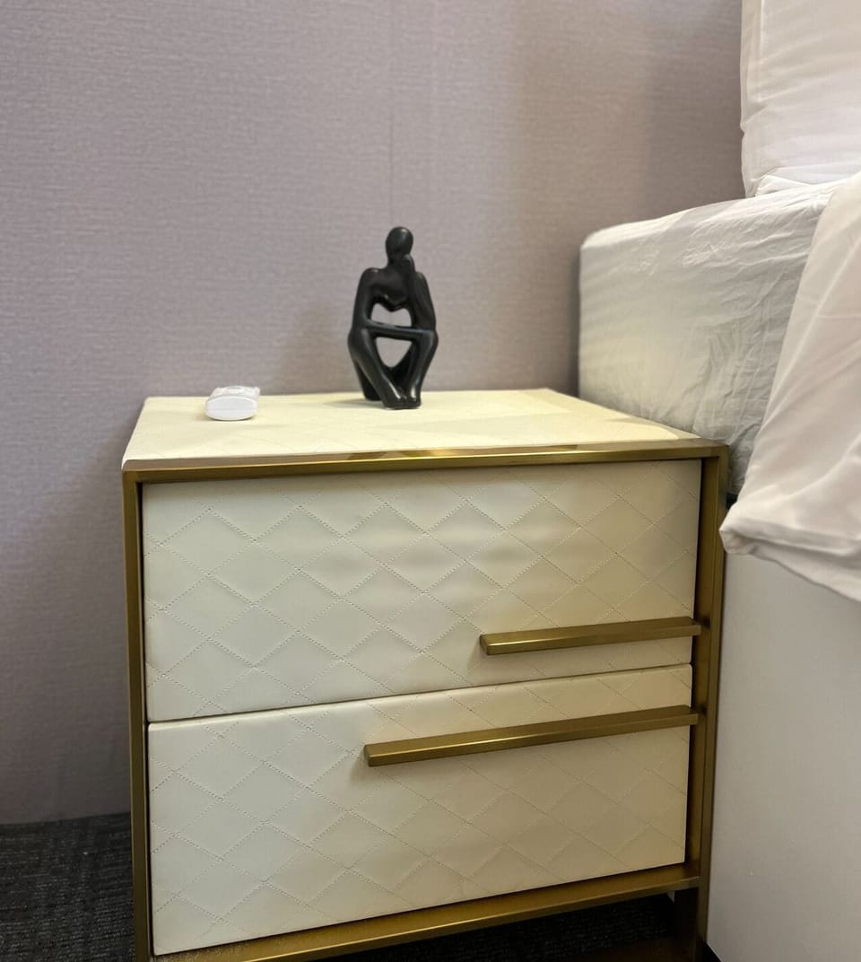 1 bedroom, desk, laptop workspace, free WiFi