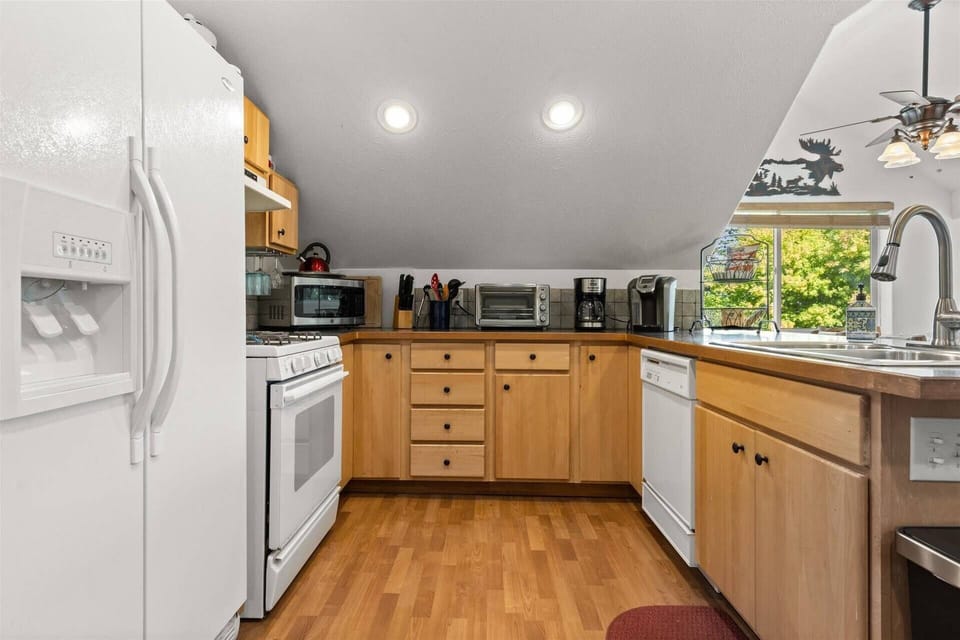 Kitchen full of the cooking essentials