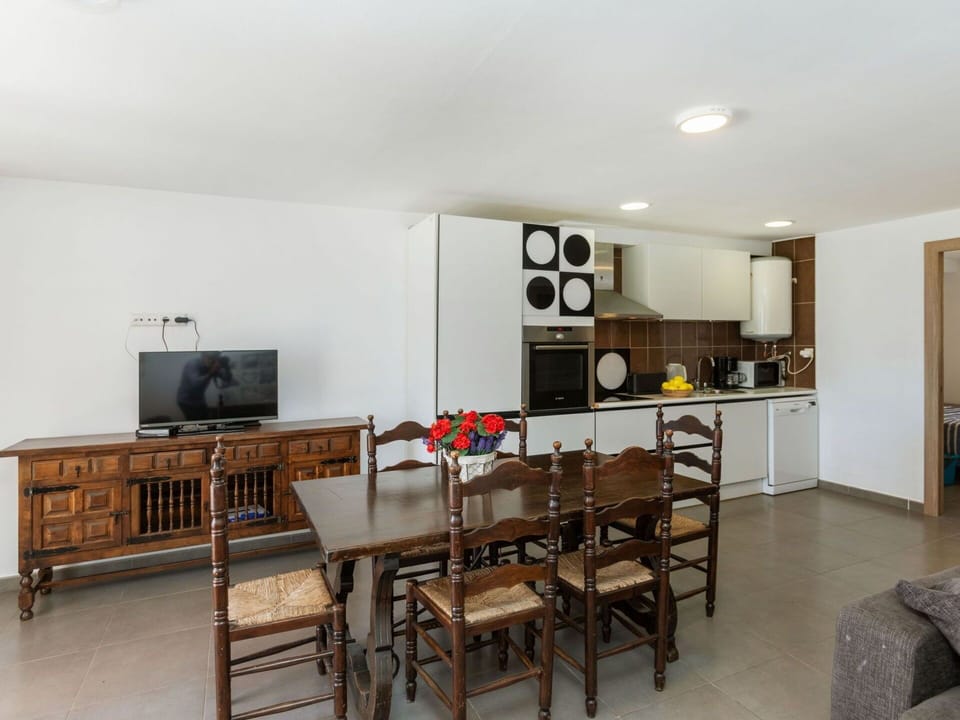 Furniture, Table, Wood, Picture Frame, Interior Design, Flooring, Floor, Television, Hardwood, House