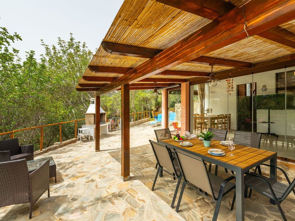Table, Furniture, Property, Wood, Shade, Building, Architecture, Outdoor Furniture, Chair, Outdoor Table
