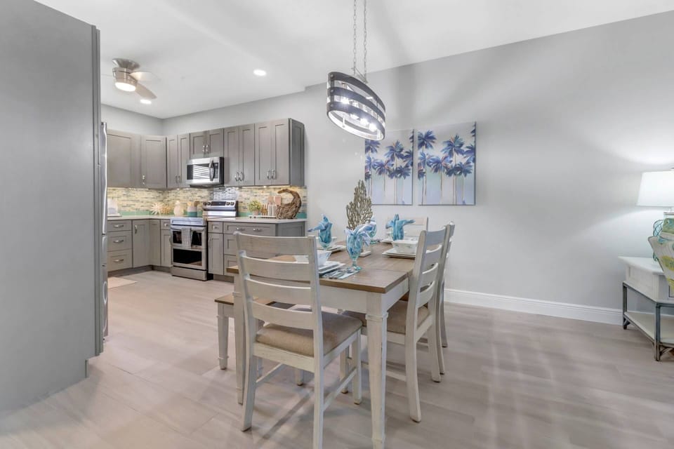 Enjoy a meal or family game night at the dining table with seating for 6.