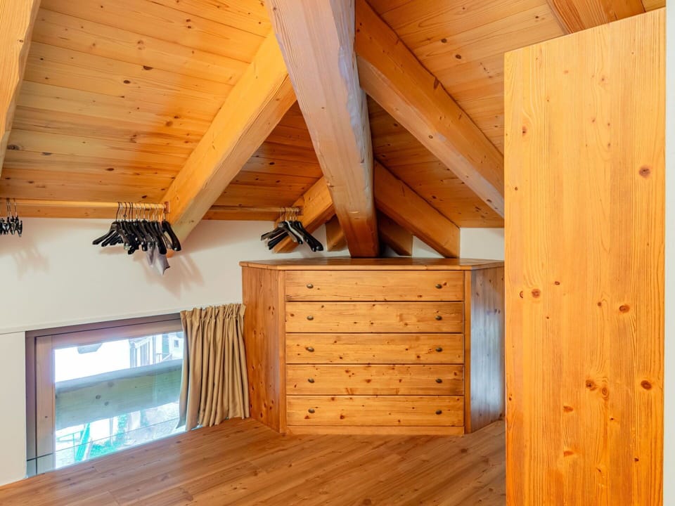 Property, Furniture, Cabinetry, Wood, Building, Flooring, Floor, Wood Stain, Beam, Drawer