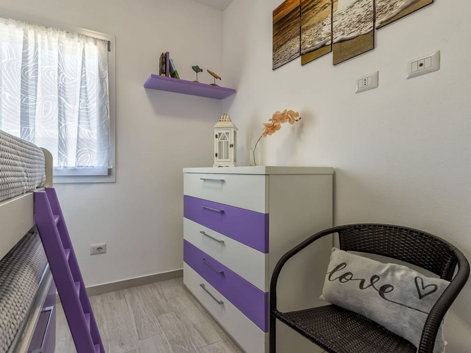 Cabinetry, Property, Furniture, Purple, Product, Building, Window, Drawer, Interior Design, Flooring