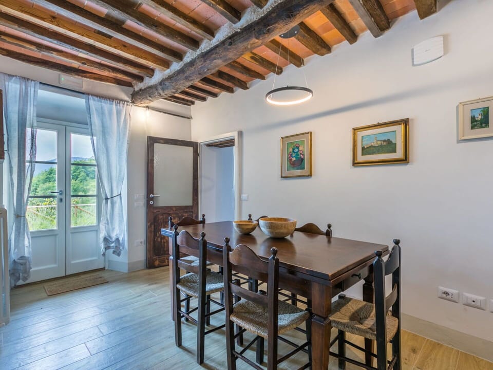 Furniture, Flooring, Interior Design, Wood, Ceiling, Dining Room, Floor, Kitchen & Dining Room Table, Table, Chair