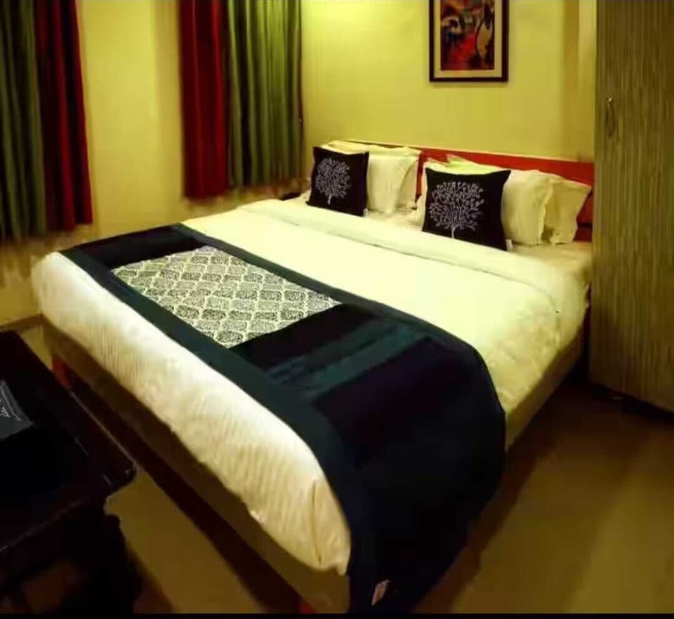 Deluxe Room | Free WiFi