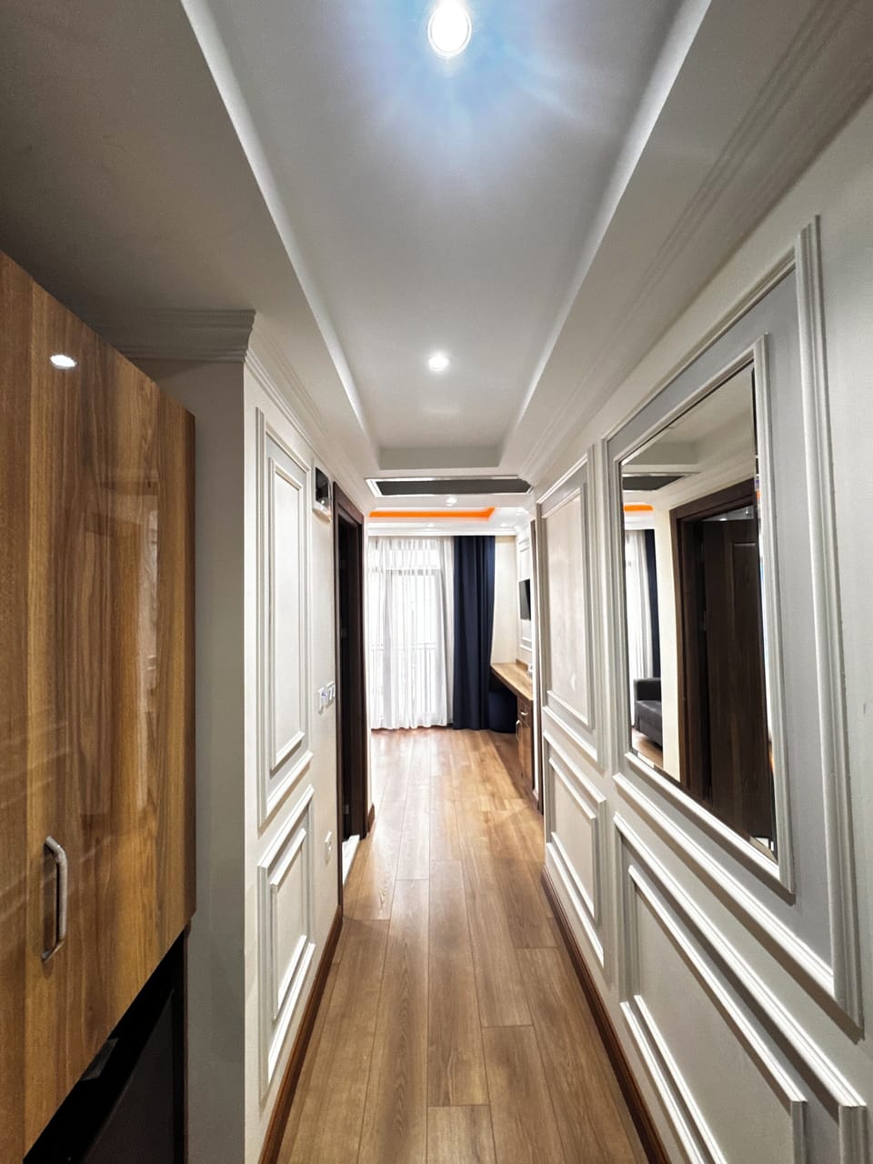 Family Quadruple Room | Egyptian cotton sheets, premium bedding, minibar, laptop workspace