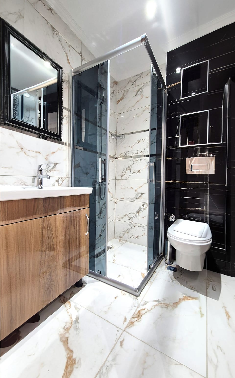 Single Room, Partial Sea View | Bathroom shower
