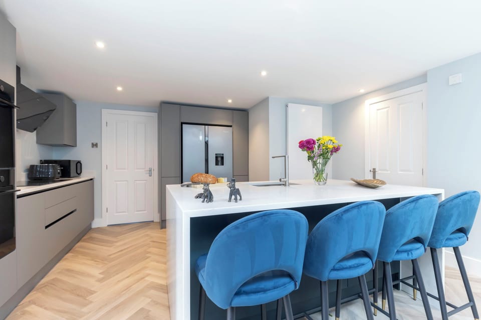 House, Patio | Private kitchen | Full-size fridge, microwave, oven, stovetop
