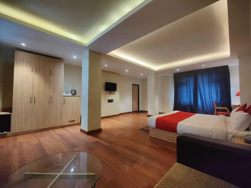 Family Triple Room, Valley View | Desk, laptop workspace, WiFi (free)