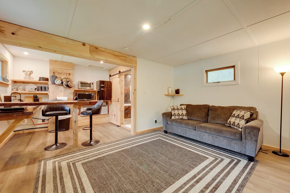 House (2 Bedrooms) | Front of property