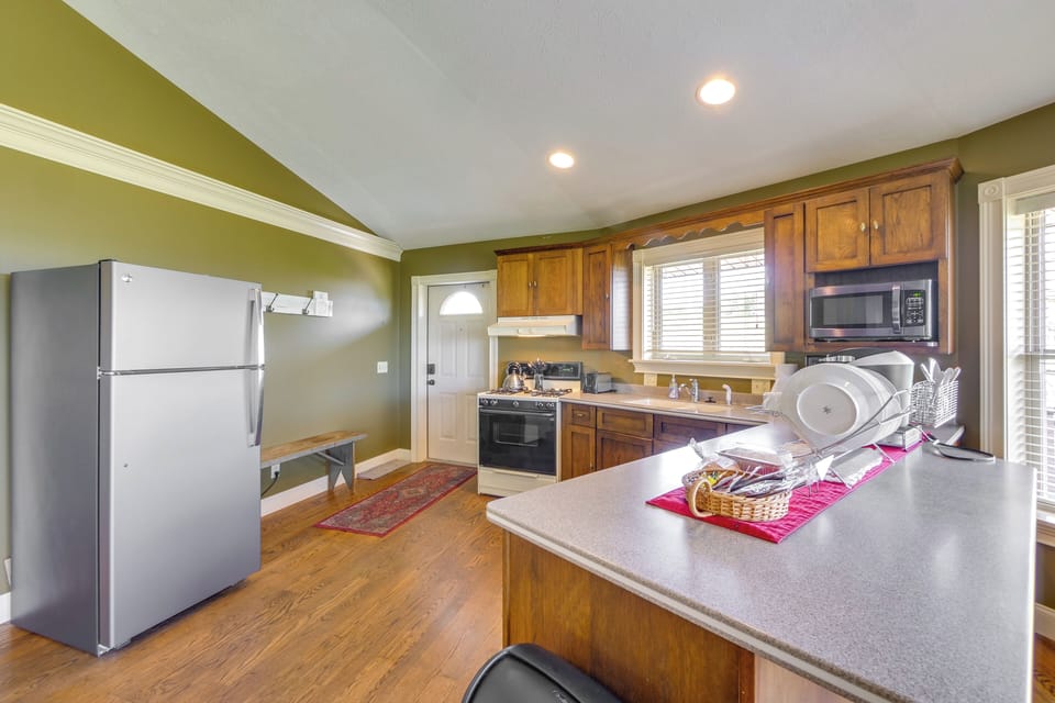 House (2 Bedrooms) | Interior