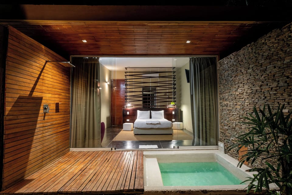 Deluxe Suite | 12 bedrooms, individually furnished, blackout drapes, iron/ironing board