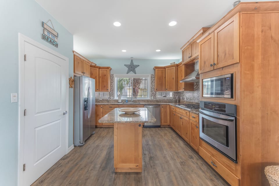 2nd floor kitchen