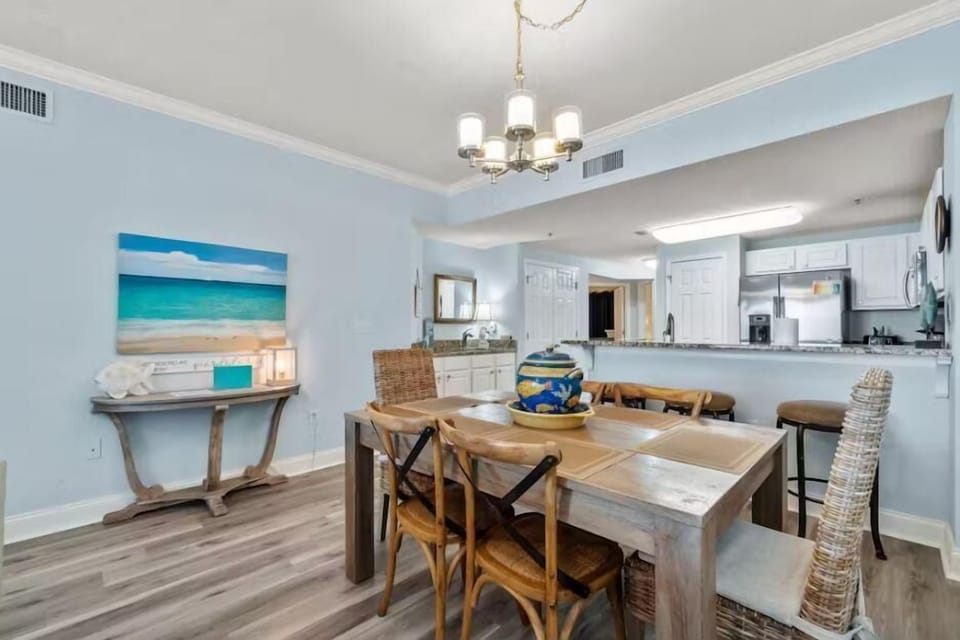 Condo, Multiple Beds (Palacio 405) | Dining