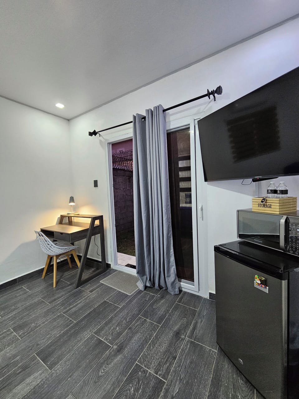 Room | Living area
