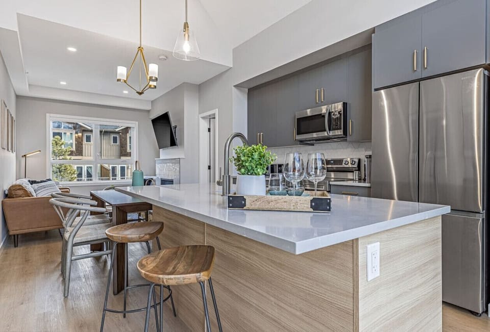 Exceptional modern kitchen with additional counter seating
