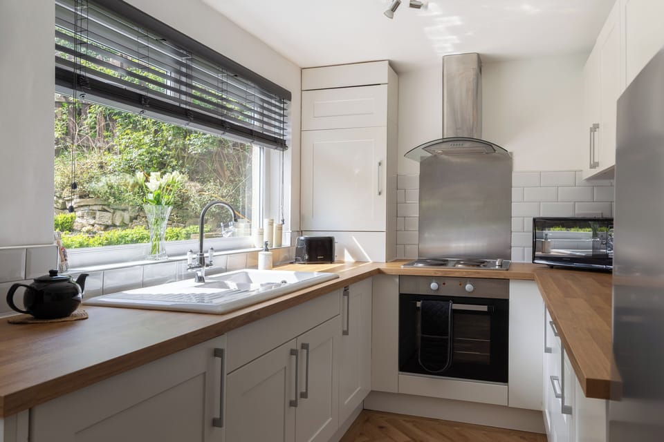 Modern well equipped kitchen. 