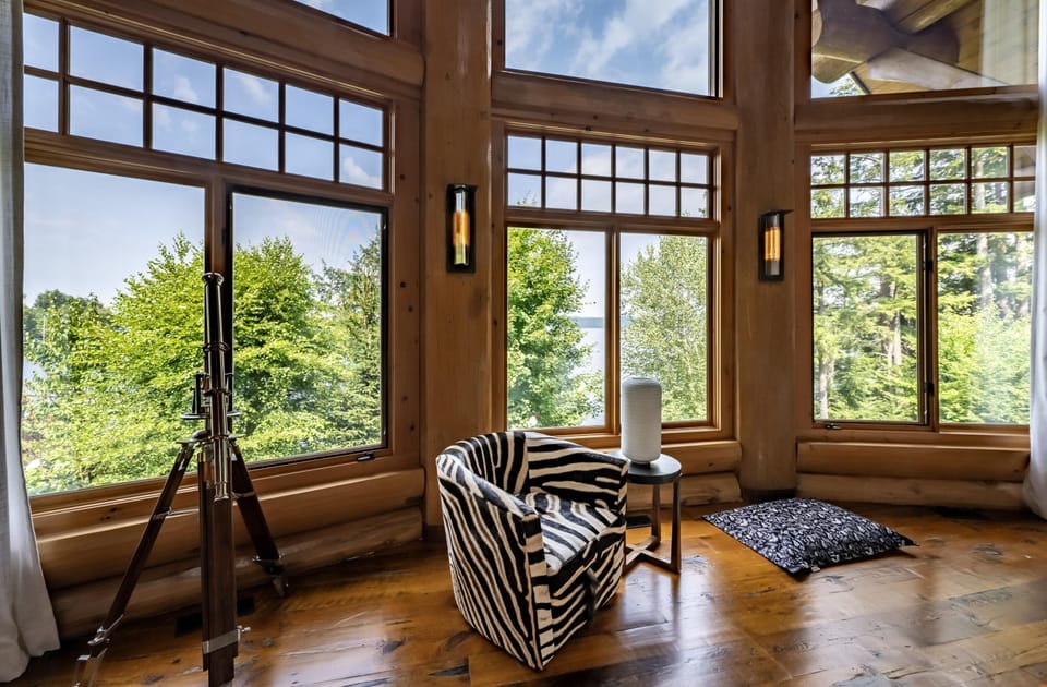 Great Room &amp; Window Seating