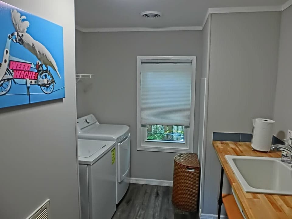 Washer and Dryer for Guest Use