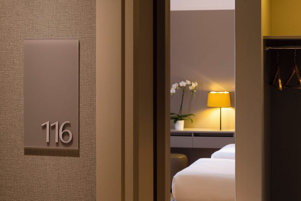 Premium bedding, in-room safe, individually decorated, desk
