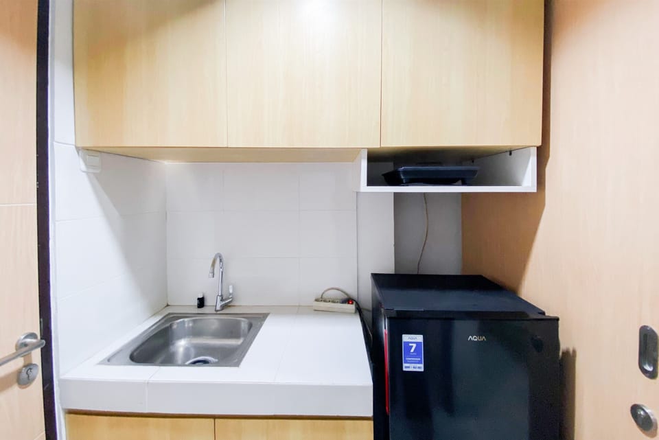 Apartment | Private kitchen | Fridge, stovetop, rice cooker