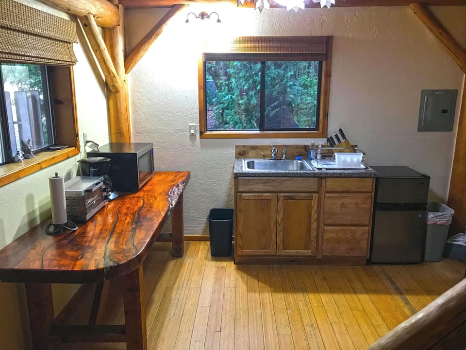 The Cabin | Private kitchenette | Shared fridge, microwave, paper towels
