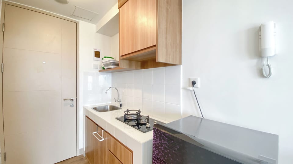 Deluxe Studio | Private kitchen | Mini-fridge, rice cooker