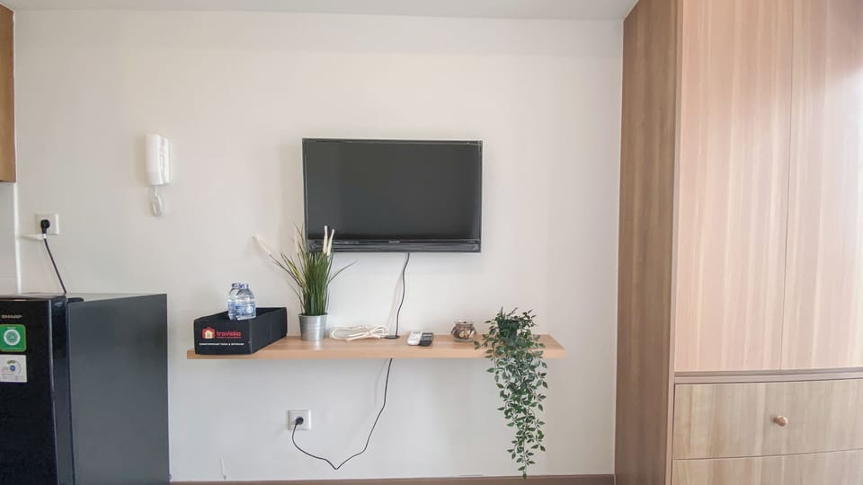 Deluxe Studio