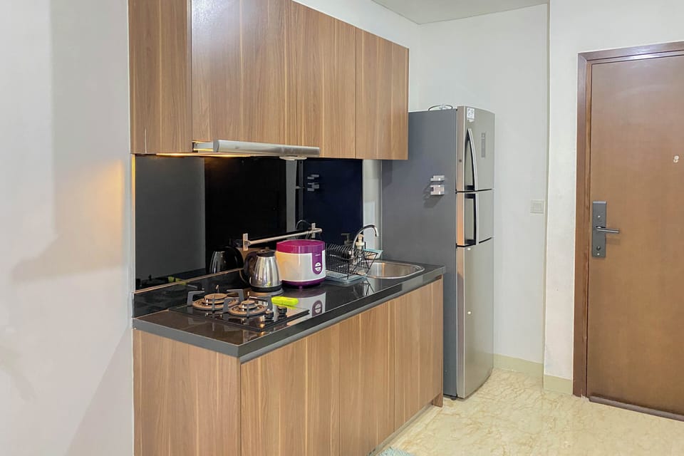 Apartment | Private kitchen | Fridge, stovetop, rice cooker
