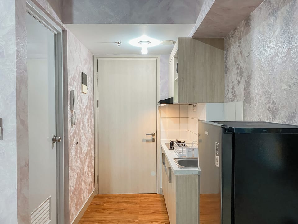 Studio | Private kitchen | Fridge, stovetop, rice cooker