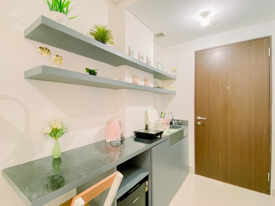 Studio | Private kitchen | Mini-fridge, stovetop, rice cooker