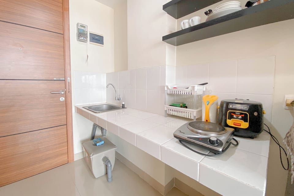 Studio | Private kitchen | Fridge, stovetop, rice cooker