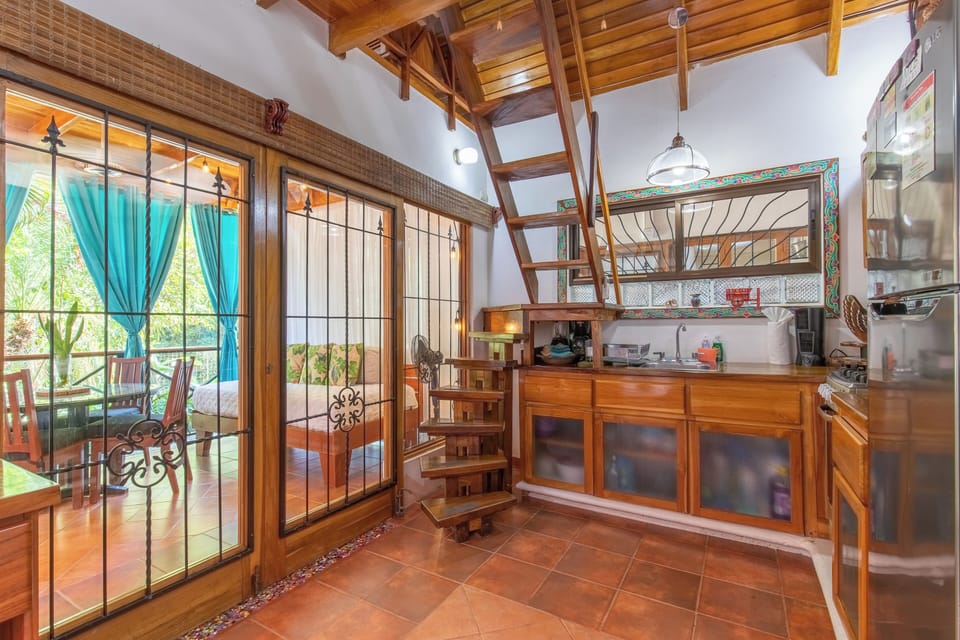 Namaste Beach Bungalow (2)