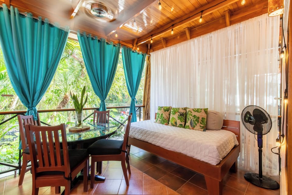 Namaste Beach Bungalow (5)