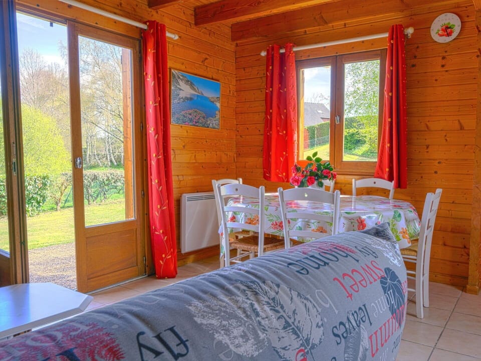 Property, Furniture, Window, Textile, Interior Design, Shade, Wood, Chair, Floor, Curtain