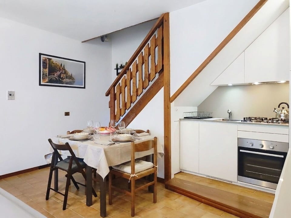 Interior Design, Wood, Furniture, Flooring, Floor, Room, Ceiling, Apartment, Hardwood, Kitchen