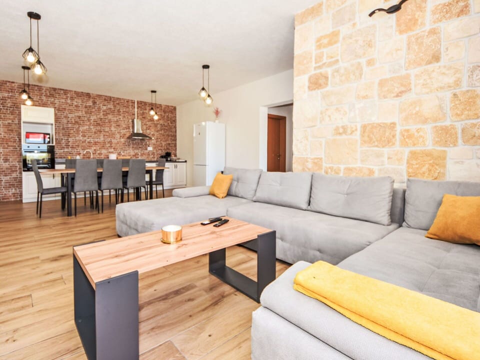 Table, Property, Furniture, Couch, Picture Frame, Wood, Comfort, Interior Design, Orange, Living Room