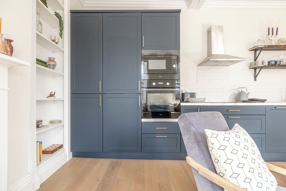 House | Private kitchen | Electric kettle, toaster