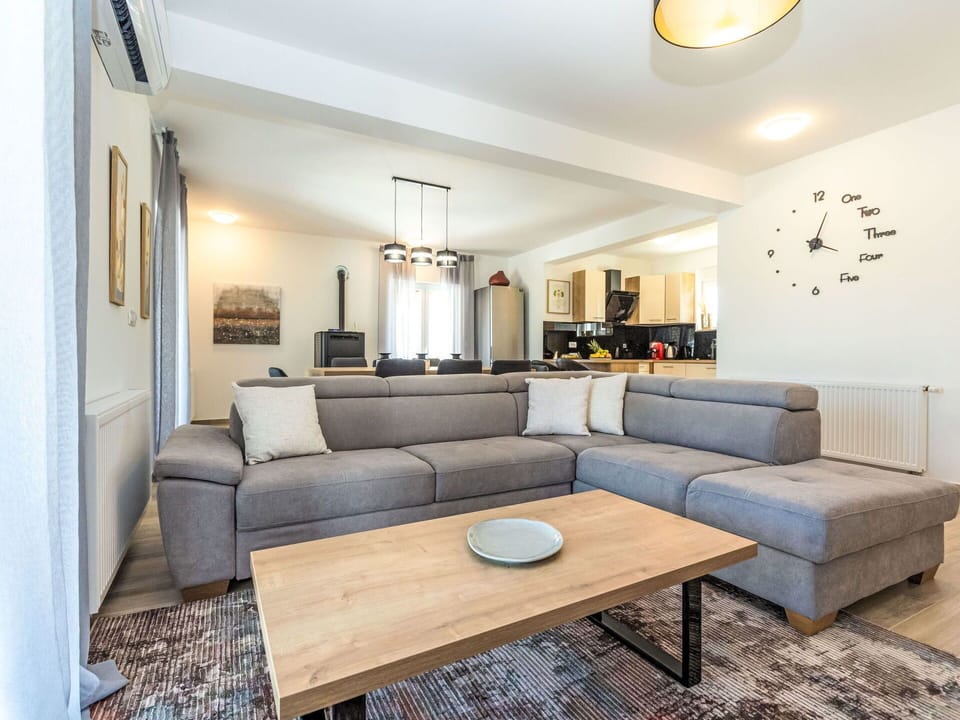 Furniture, Table, Couch, Property, Picture Frame, Lighting, Wood, Studio Couch, Interior Design, Comfort