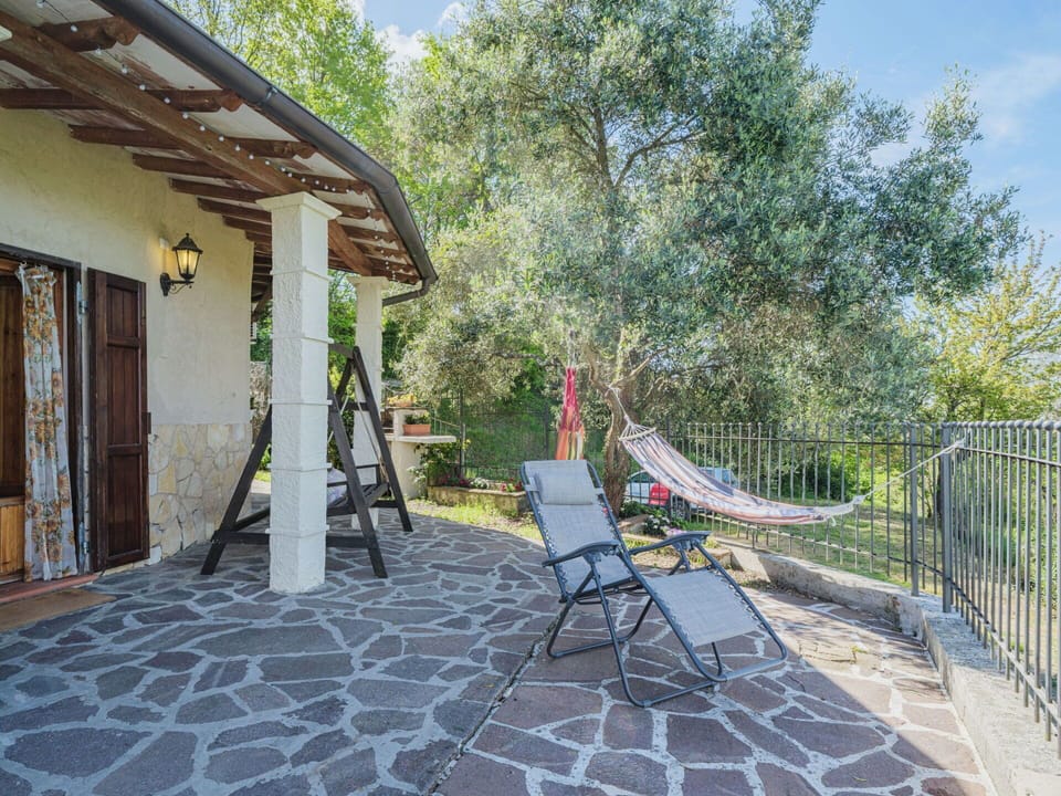 Plant, Sky, Tree, Shade, Door, Building, Leisure, Outdoor Furniture, Chair, Landscape