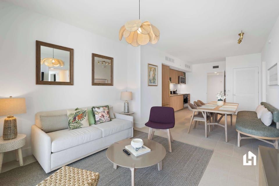 Gentle touches of color to add a cheerful vibe