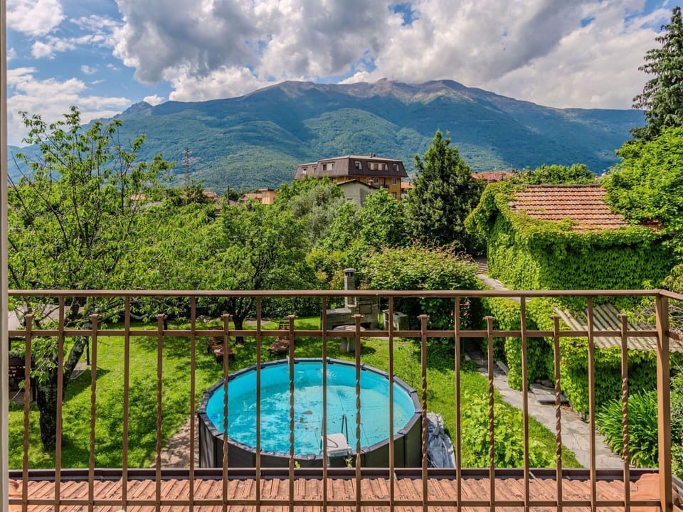 Cloud, Sky, Plant, Property, Mountain, Blue, Botany, Fence, Azure, Swimming Pool