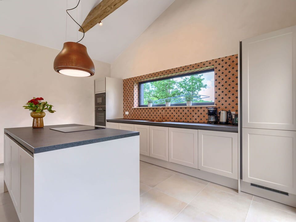Cabinetry, Property, Flower, Houseplant, Plant, Wood, Building, Window, Countertop, Interior Design