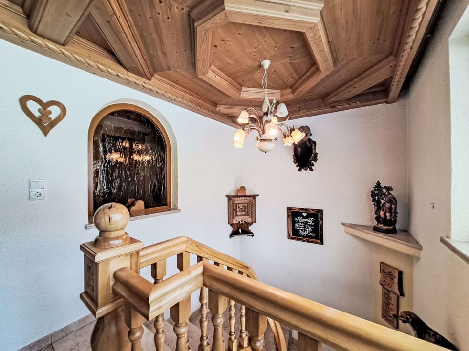 Brown, Picture Frame, Property, Wood, Interior Design, Floor, Flooring, Hardwood, Art, Real Estate